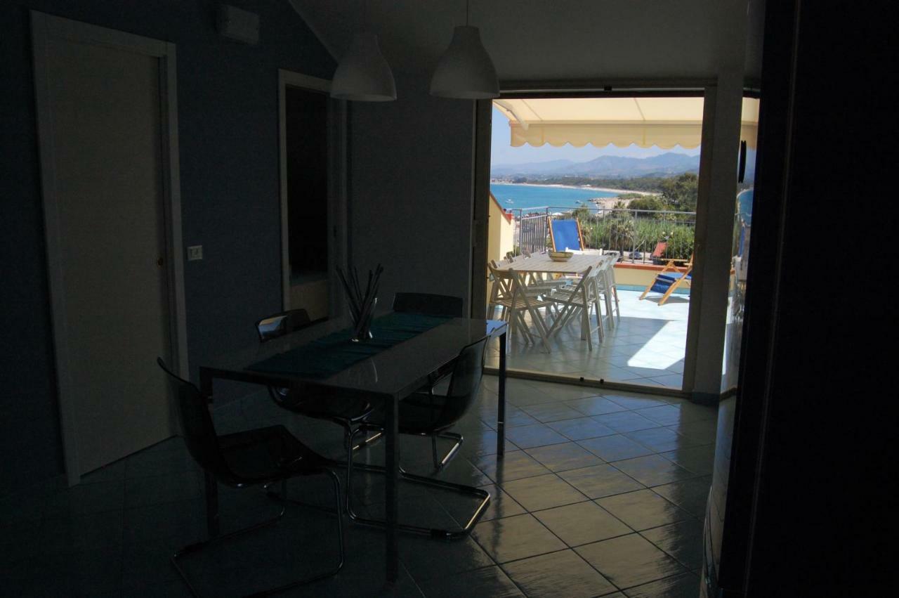 Golfo Di Tindari Apartments ฟาลโกเน ภายนอก รูปภาพ